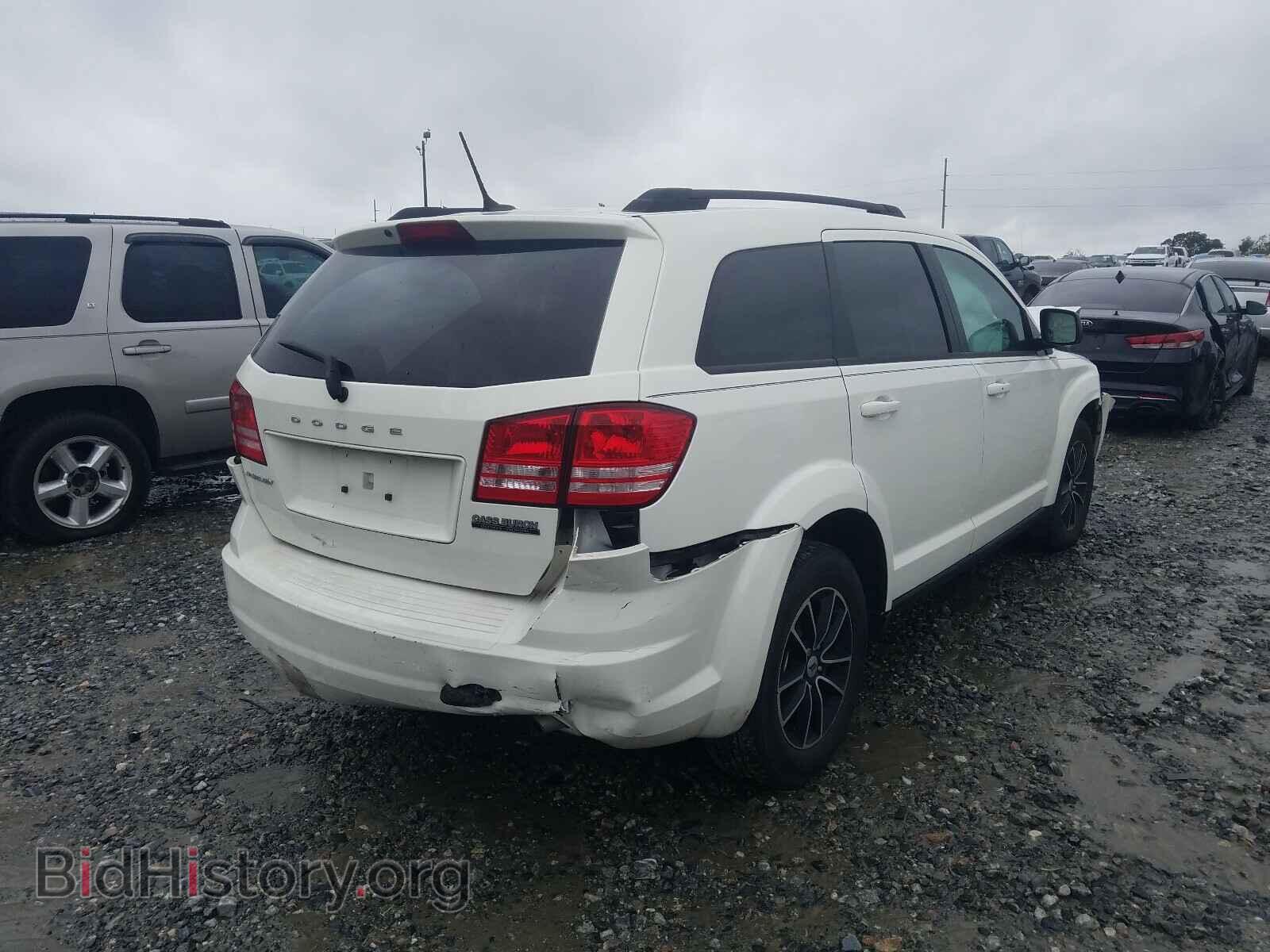 2018 DODGE JOURNEY - VIN: 3C4PDCAB1JT322851 - Фото 4
