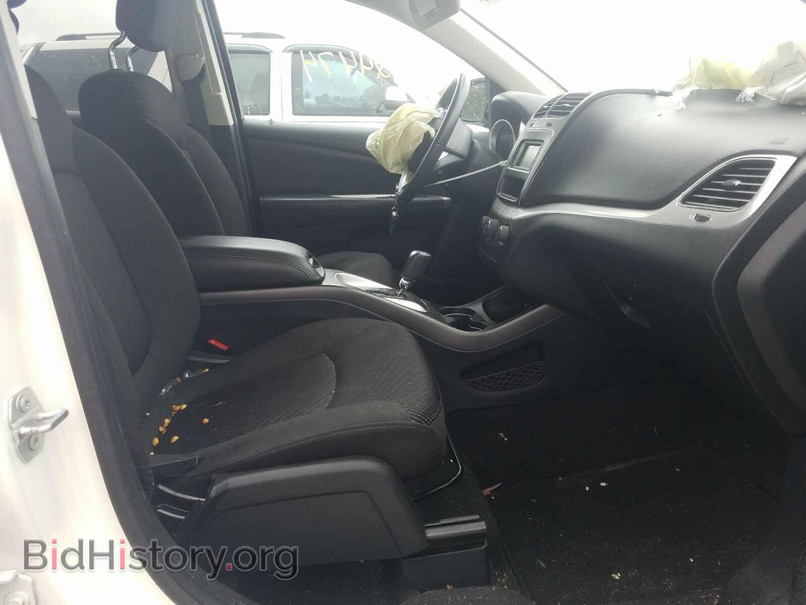 2018 DODGE JOURNEY - VIN: 3C4PDCAB1JT322851 - Фото 5