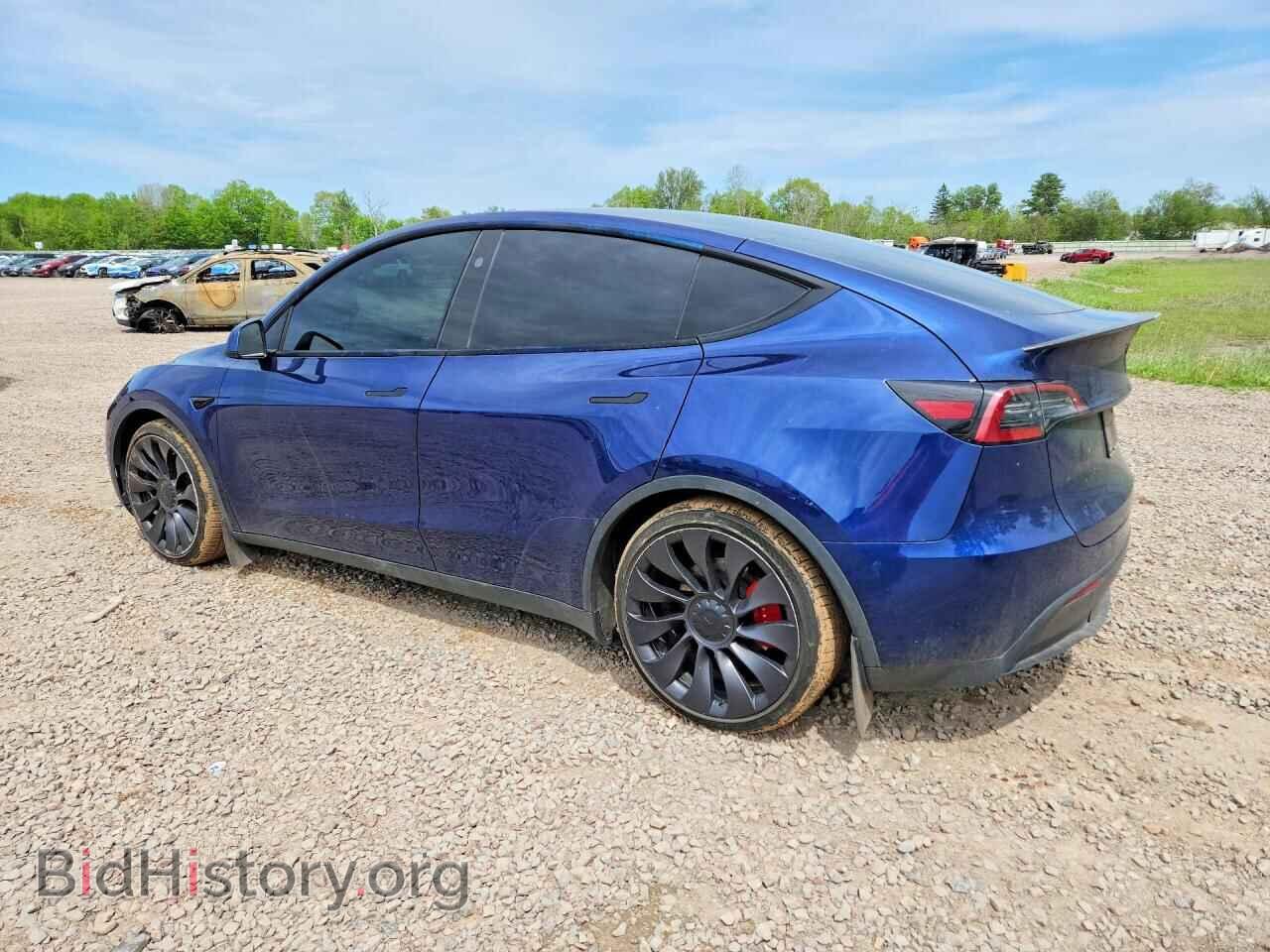2023 TESLA MODEL Y - VIN: 7SAYGDEF1PF856893 - Фото 2