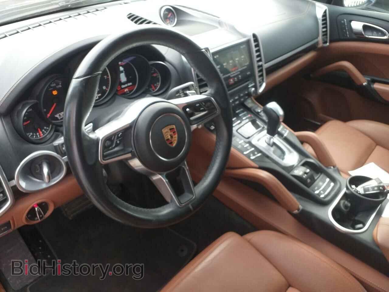 2017 PORSCHE CAYENNE - VIN: WP1AA2A21HKA91856 - Фото 9