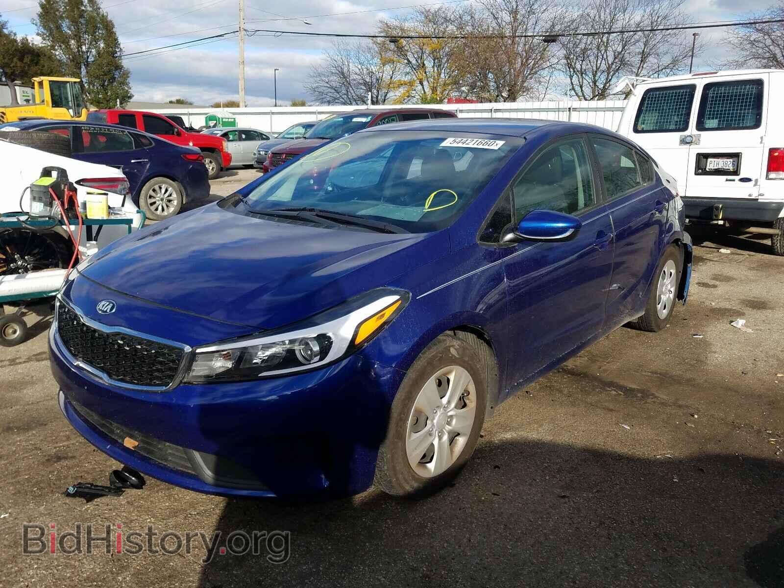 2017 KIA FORTE - VIN: 3KPFK4A78HE038957 - Фото 2