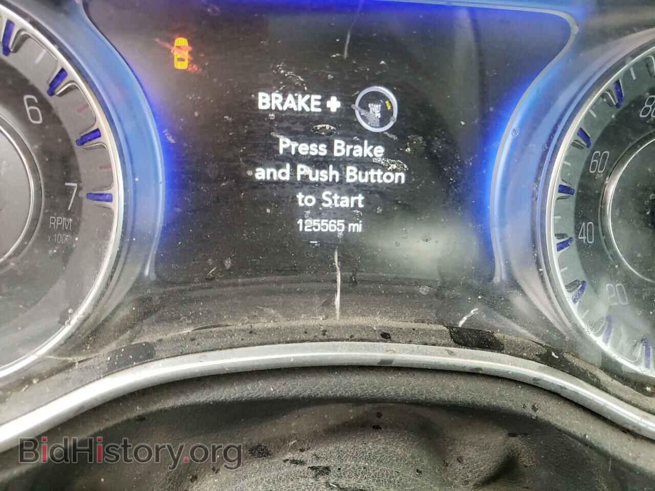 2016 CHRYSLER 300 - VIN: 2C3CCAEG7GH123451 - Фото 8
