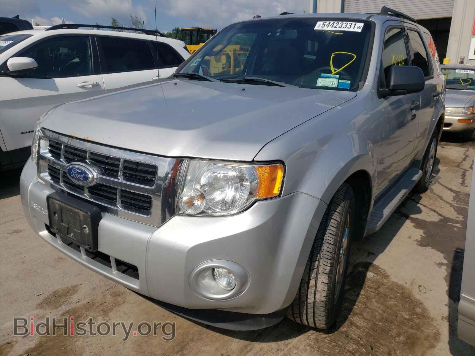 2011 FORD ESCAPE - VIN: 1FMCU9D72BKA52584 - Фото 2
