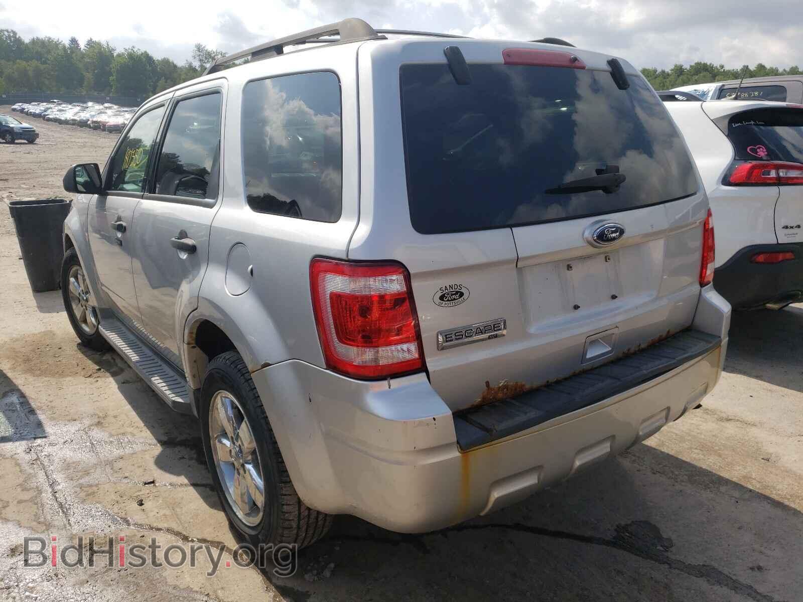 2011 FORD ESCAPE - VIN: 1FMCU9D72BKA52584 - Фото 3