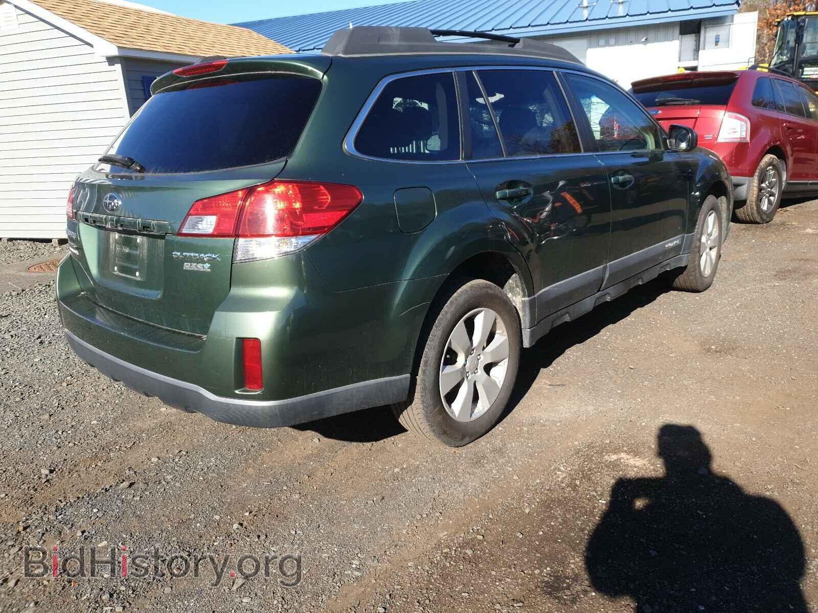 2010 SUBARU OUTBACK - VIN: 4S4BRBCC3A3336852 - Photo 4