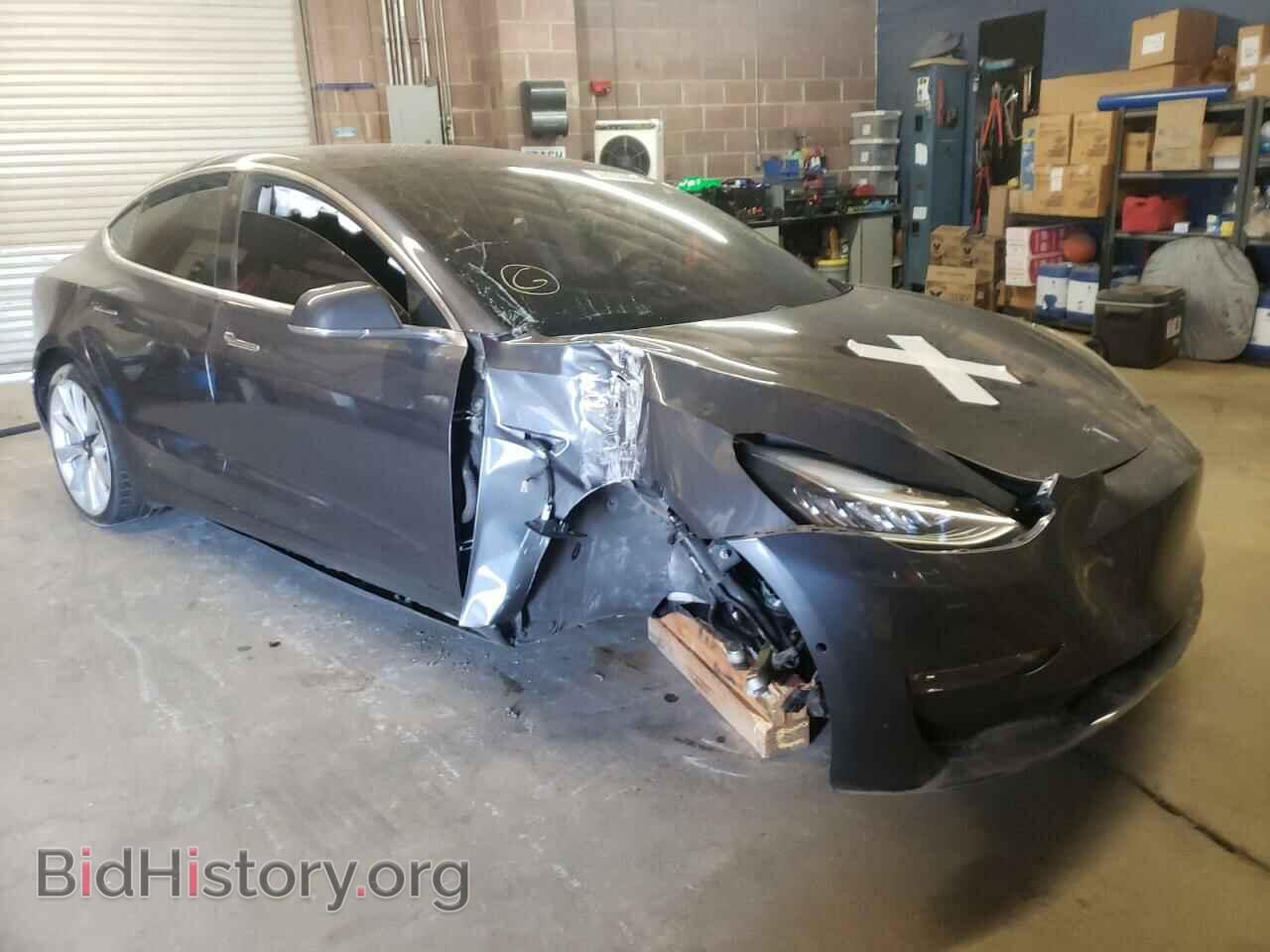 Фотография 5YJ3E1EB2JF105771 - TESLA MODEL 3 2018