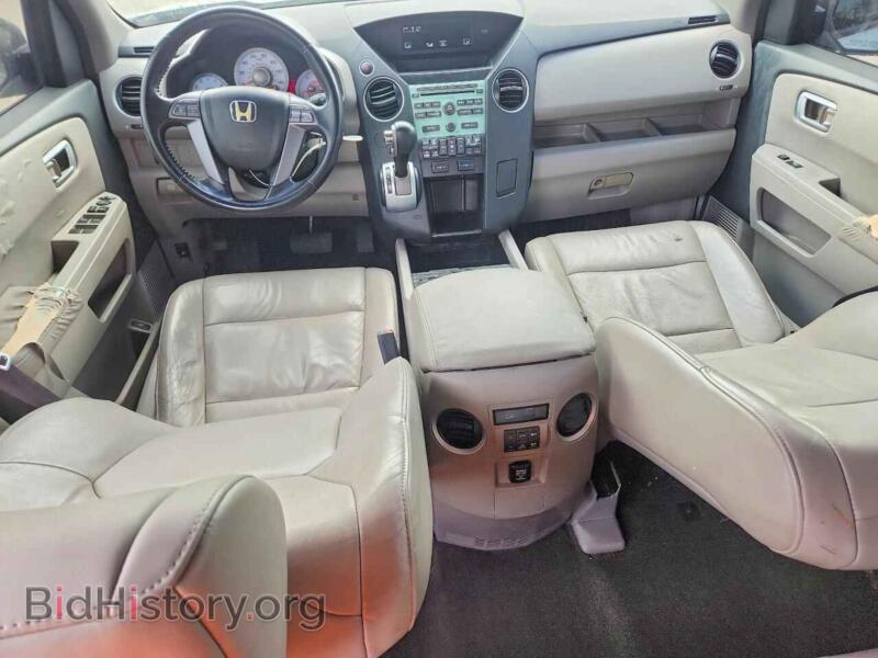 2010 Honda PILOT (VIN 5FNYF3H59AB005560) — фото 8 из 13