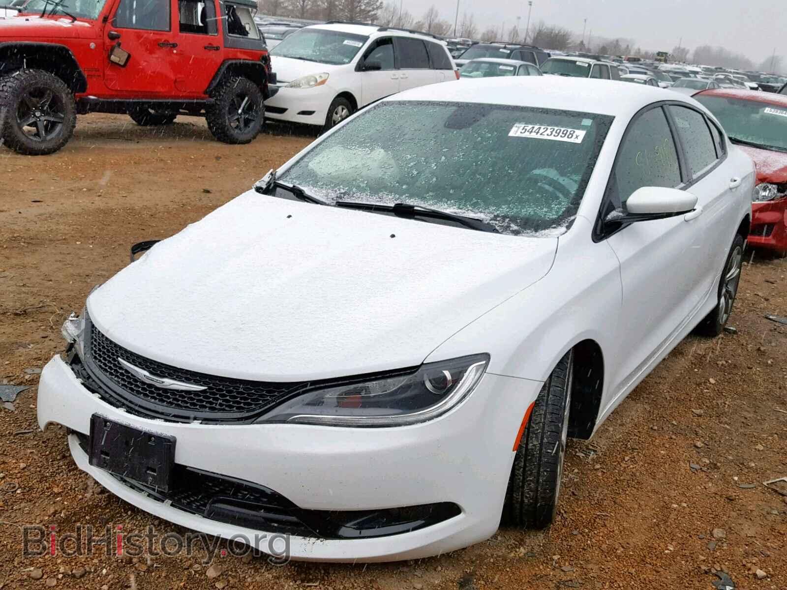 2015 CHRYSLER 200 - VIN: 1C3CCCBB0FN578748 - Photo 2