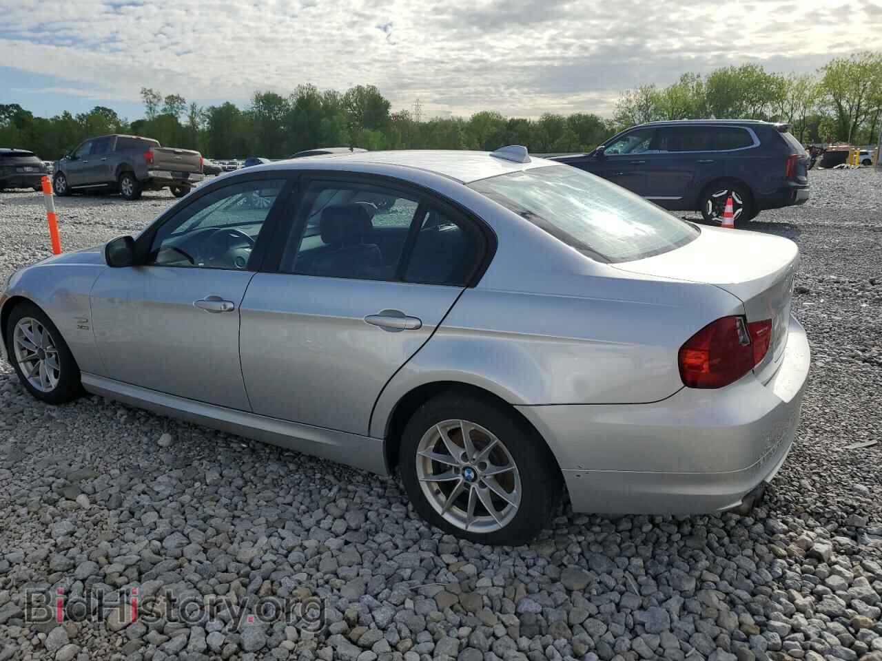 2010 BMW 3 SERIES - VIN: WBAPK7C52AA461430 - Фото 2