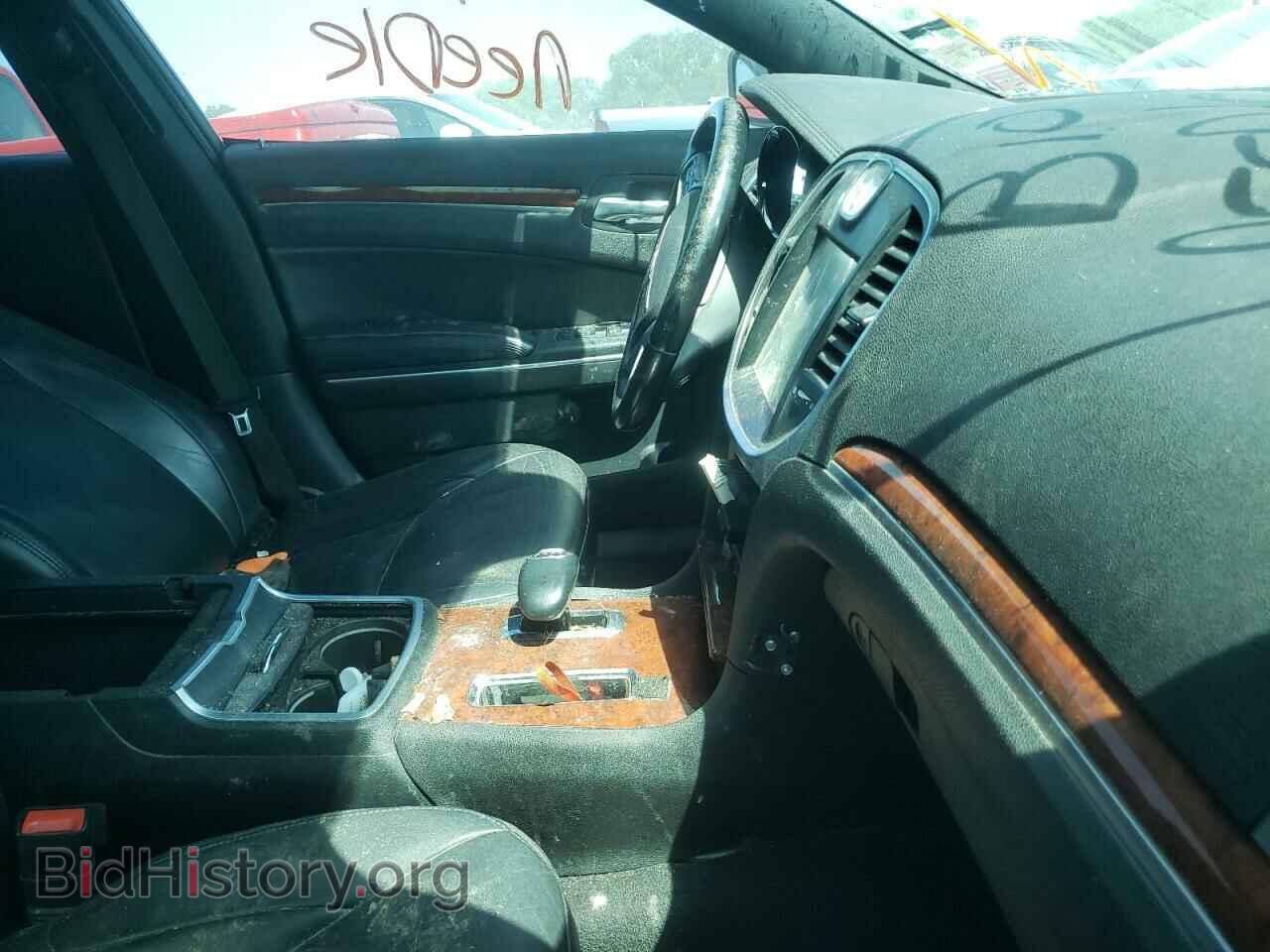 2014 CHRYSLER 300 - VIN: 2C3CCAAG8EH127897 - Фото 5