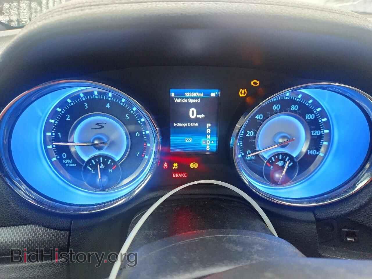 2013 CHRYSLER 300 - VIN: 2C3CCABG2DH527449 - Фото 9