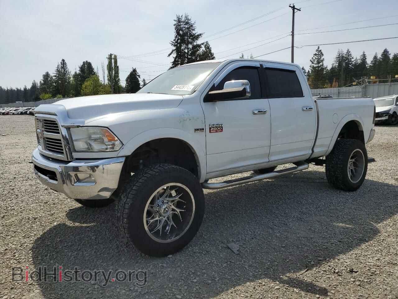 Photo 3D7TT2CT5BG606159 - DODGE All Models 2011