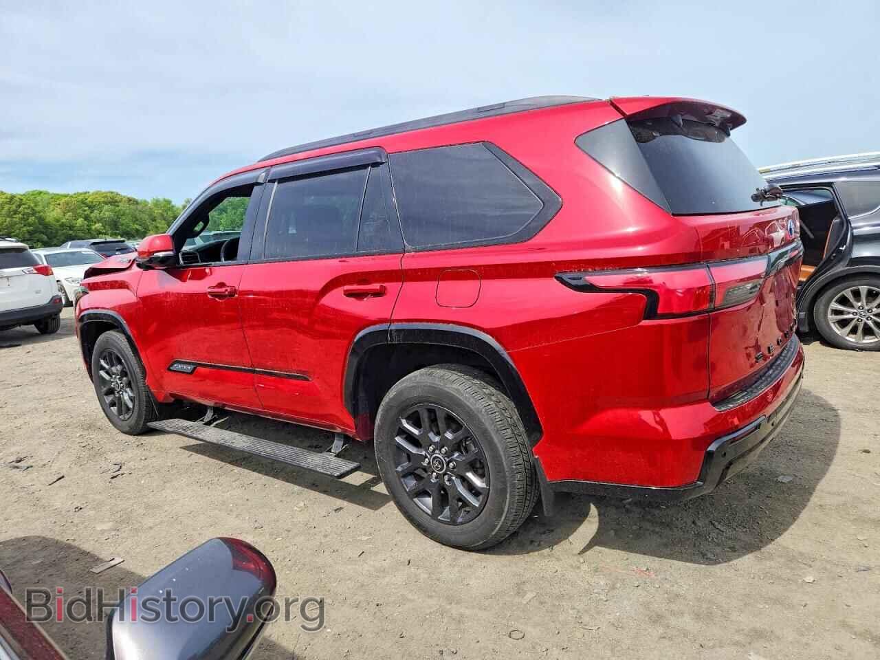 2023 TOYOTA SEQUOIA - VIN: 7SVAAABA8PX017973 - Фото 2
