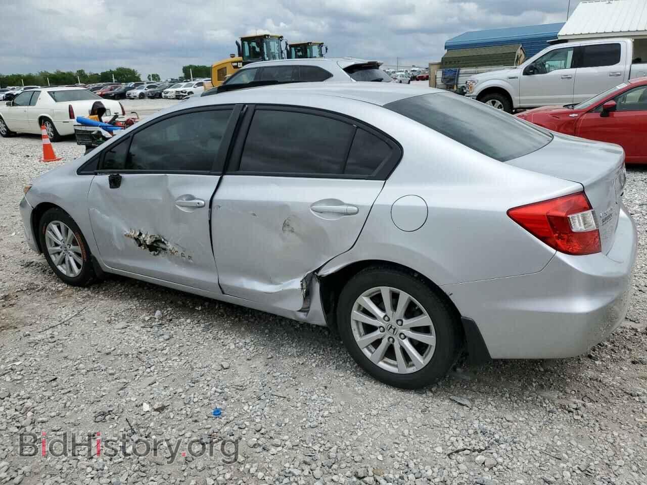 2012 HONDA CIVIC - VIN: 2HGFB2F80CH557022 - Photo 2