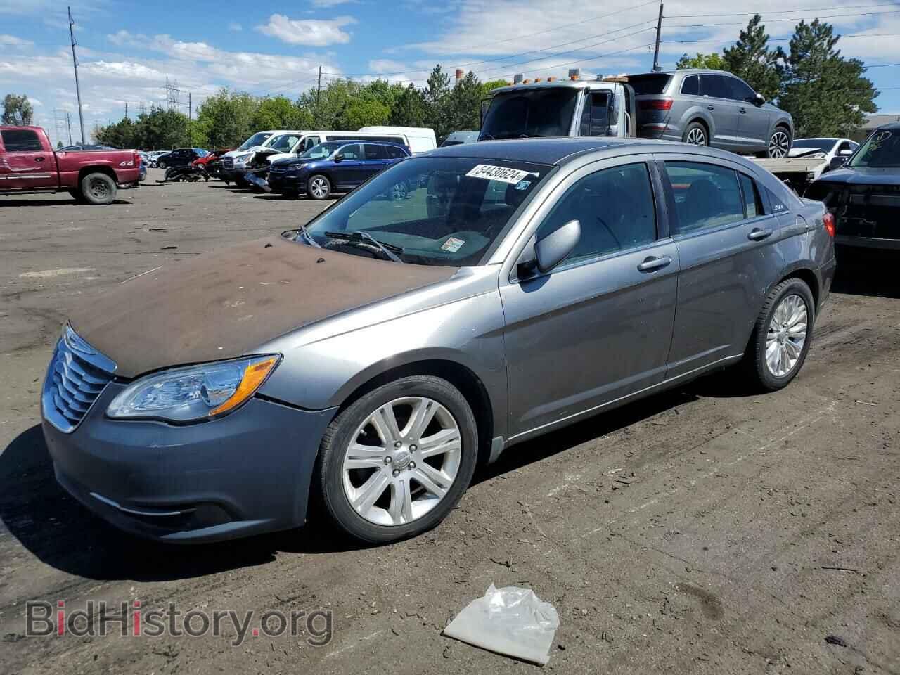 Фотография 1C3CCBBB4DN694932 - CHRYSLER 200 2013