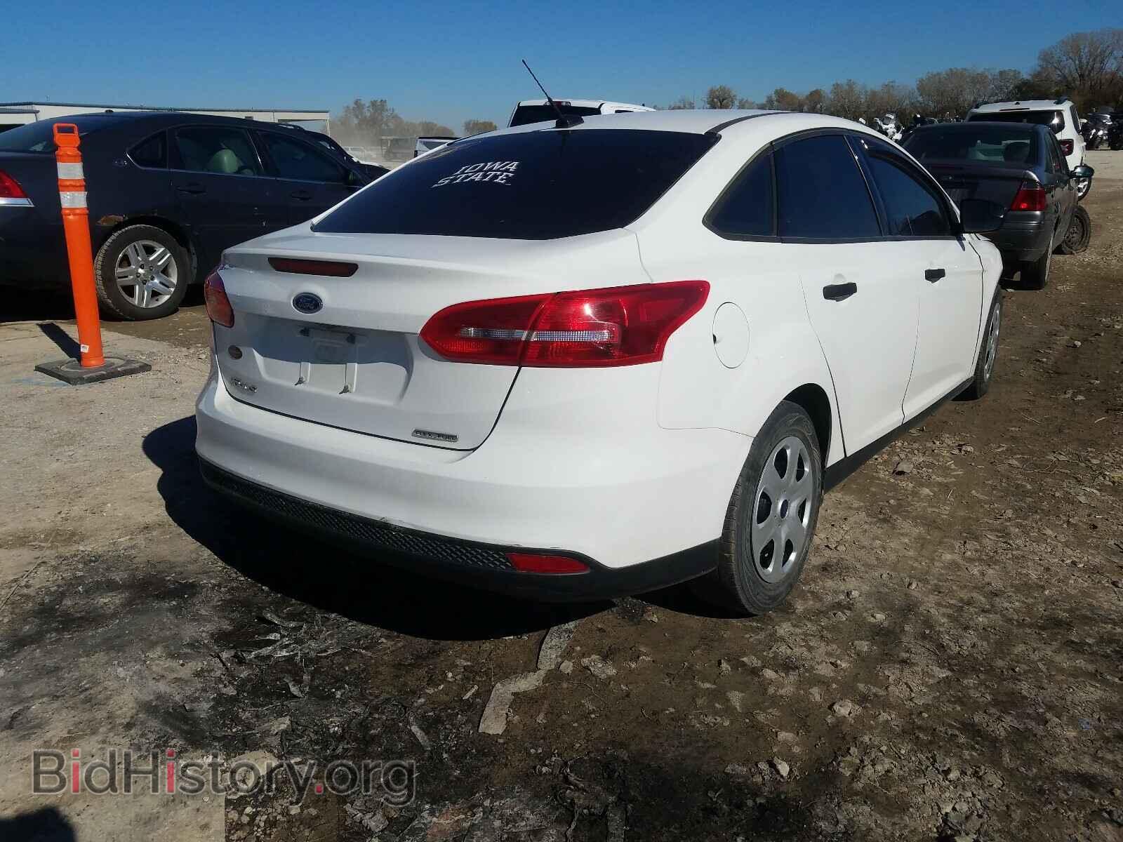 2016 FORD FOCUS - VIN: 1FADP3E28GL233938 - Photo 4
