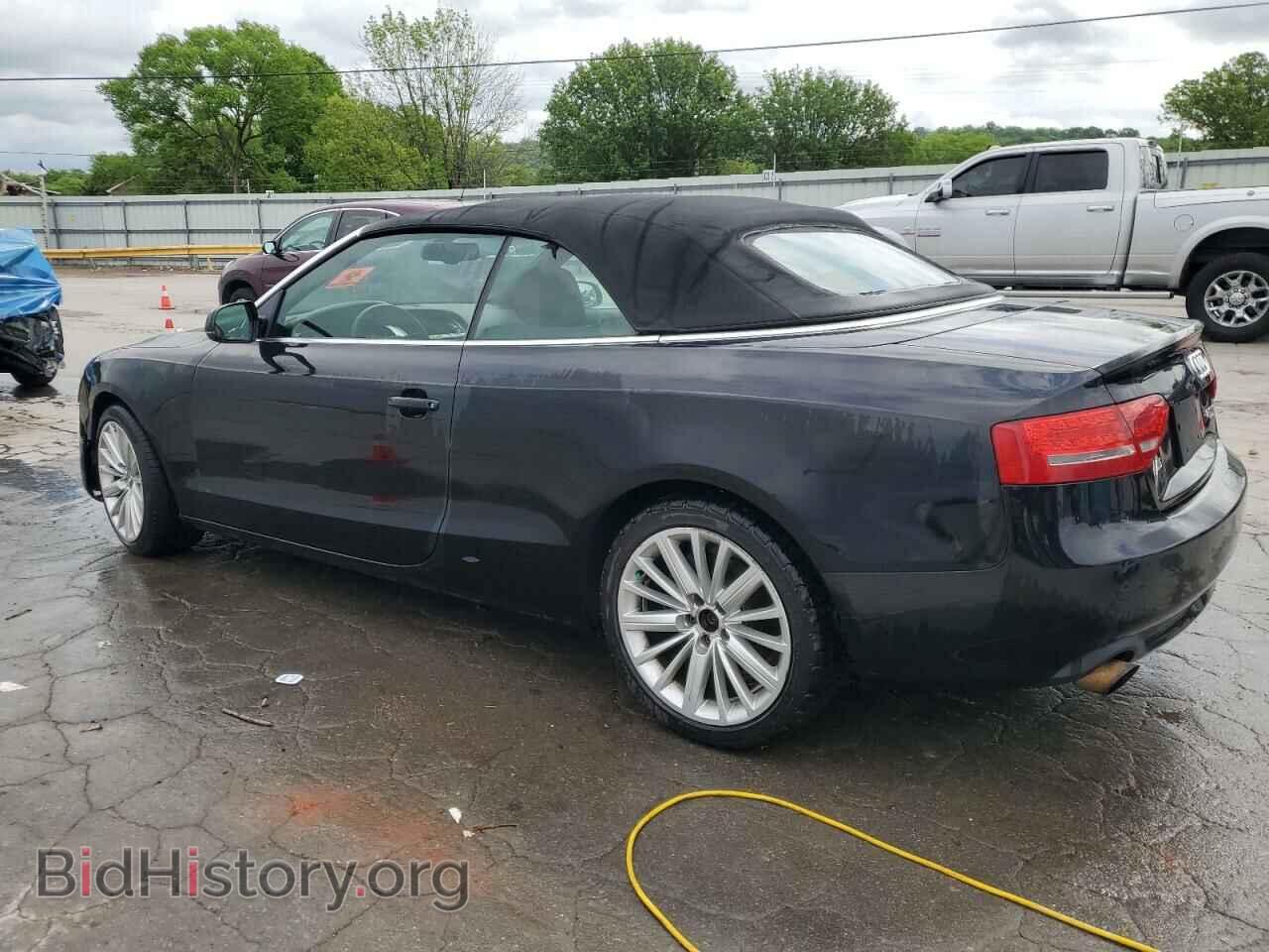 2011 AUDI A5 - VIN: WAULFAFH3BN009826 - Photo 2