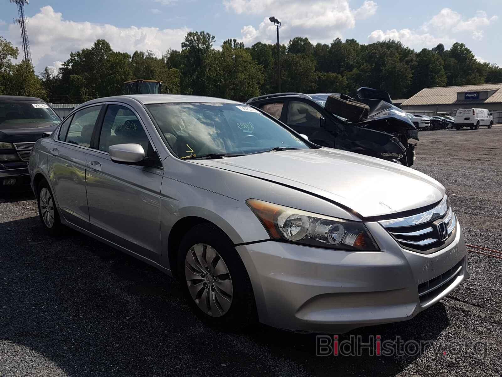 Photo 1HGCP2F39BA126541 - HONDA ACCORD 2011