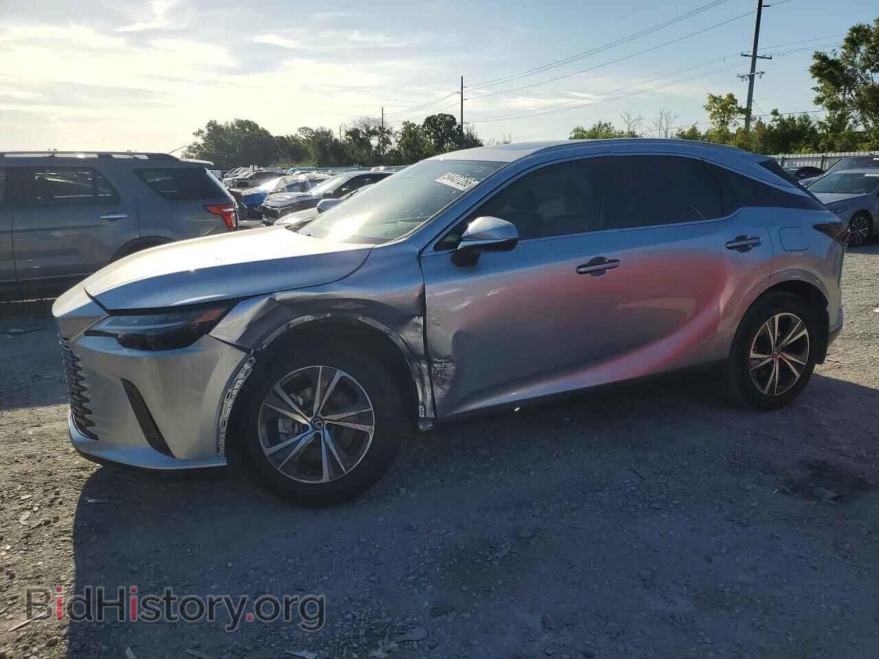 Фотография 2T2BBMCA2SC098175 - LEXUS UNKNOWN 2025