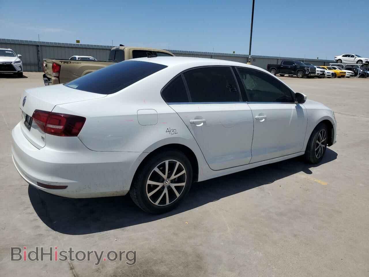 2017 VOLKSWAGEN JETTA - VIN: 3VWDB7AJ5HM294285 - Фото 3