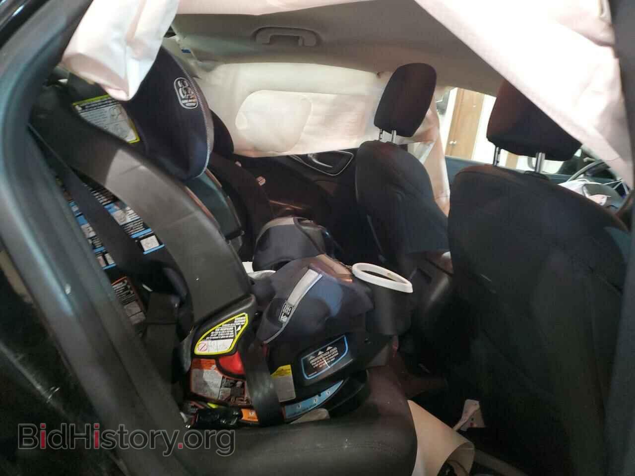 2015 CHRYSLER 200 - VIN: 1C3CCCAB8FN701746 - Фото 10