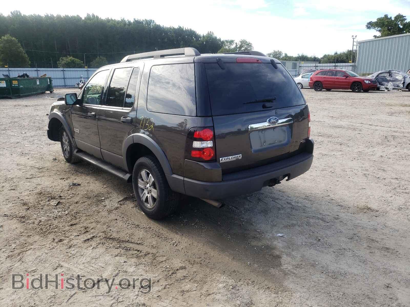 2006 FORD EXPLORER - VIN: 1FMEU73E56UB01798 - Фото 3