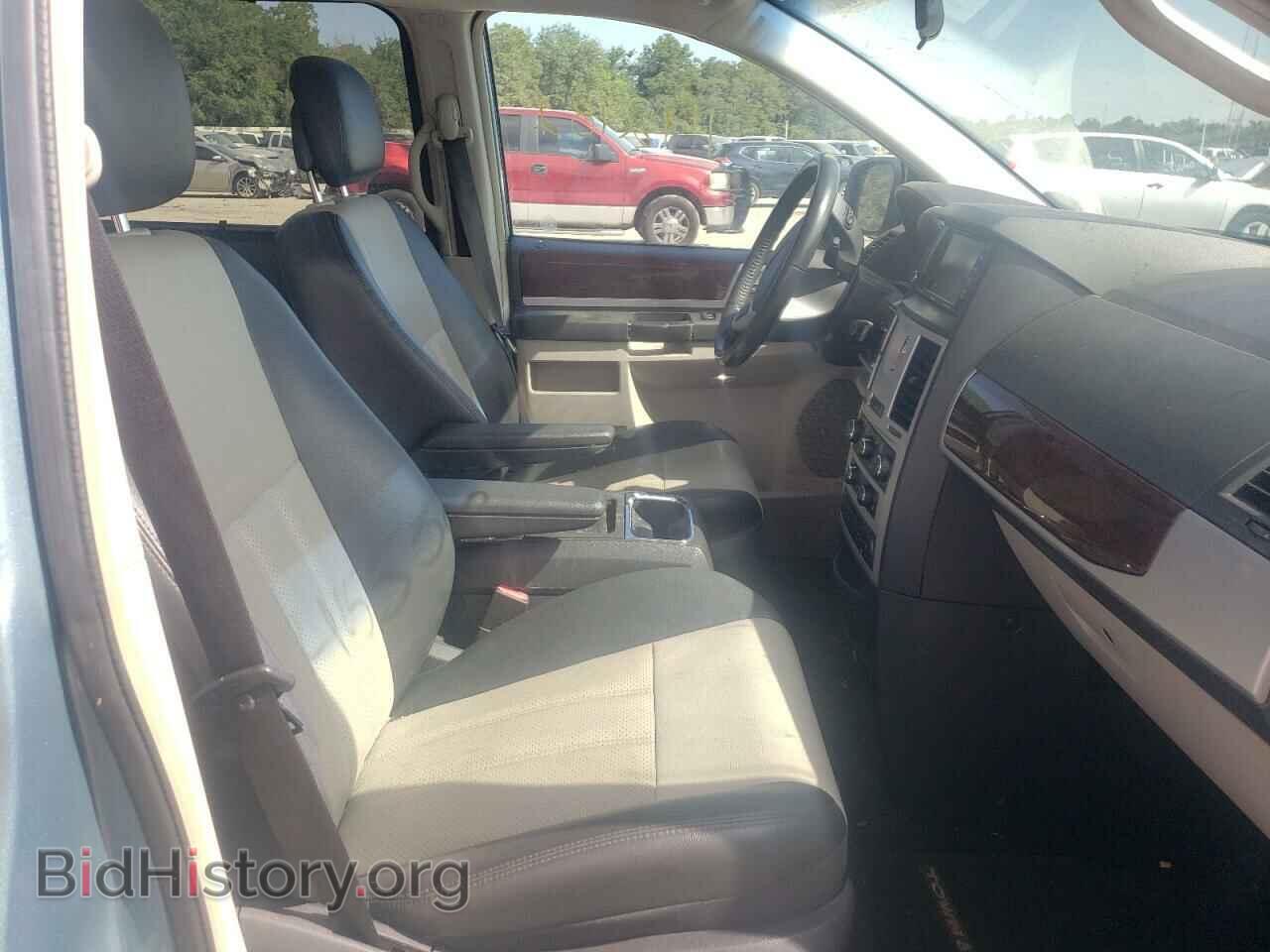 2010 CHRYSLER MINIVAN - VIN: 2A4RR8D1XAR415536 - Фото 5