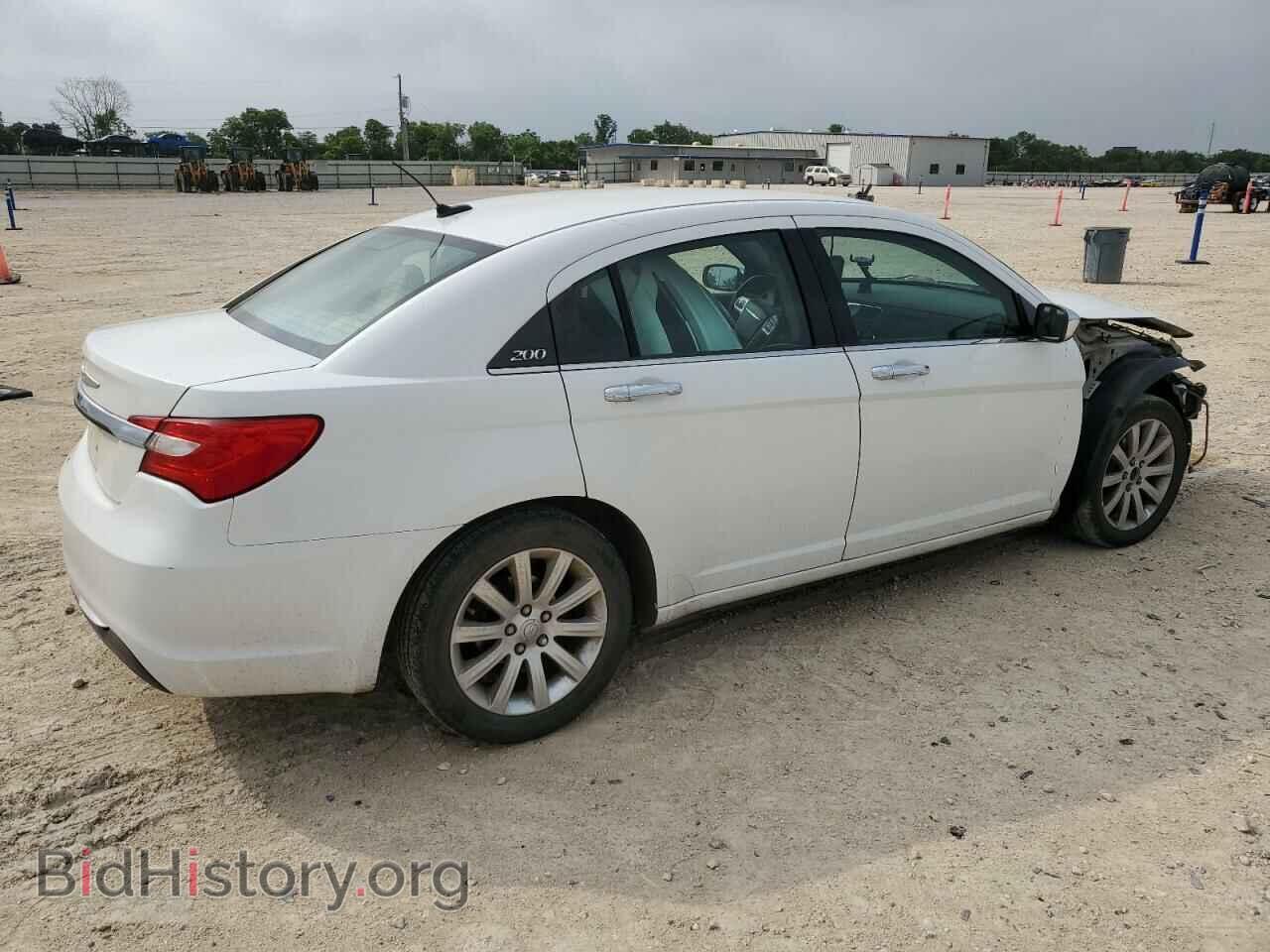 2013 CHRYSLER 200 - VIN: 1C3CCBCG9DN525905 - Фото 3