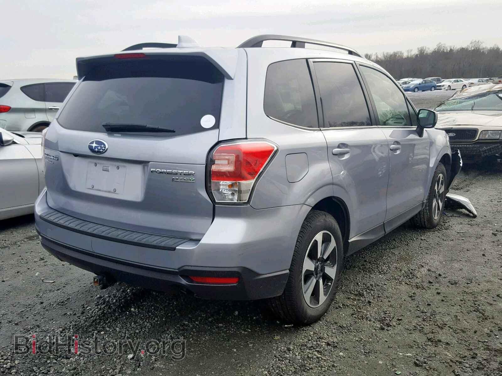2017 SUBARU FORESTER - VIN: JF2SJAEC6HH521074 - Фото 4