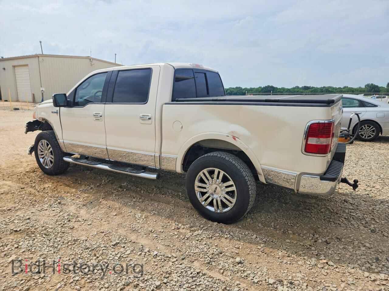 2007 LINCOLN MARK LT - VIN: 5LTPW18577FJ11992 - Фото 2