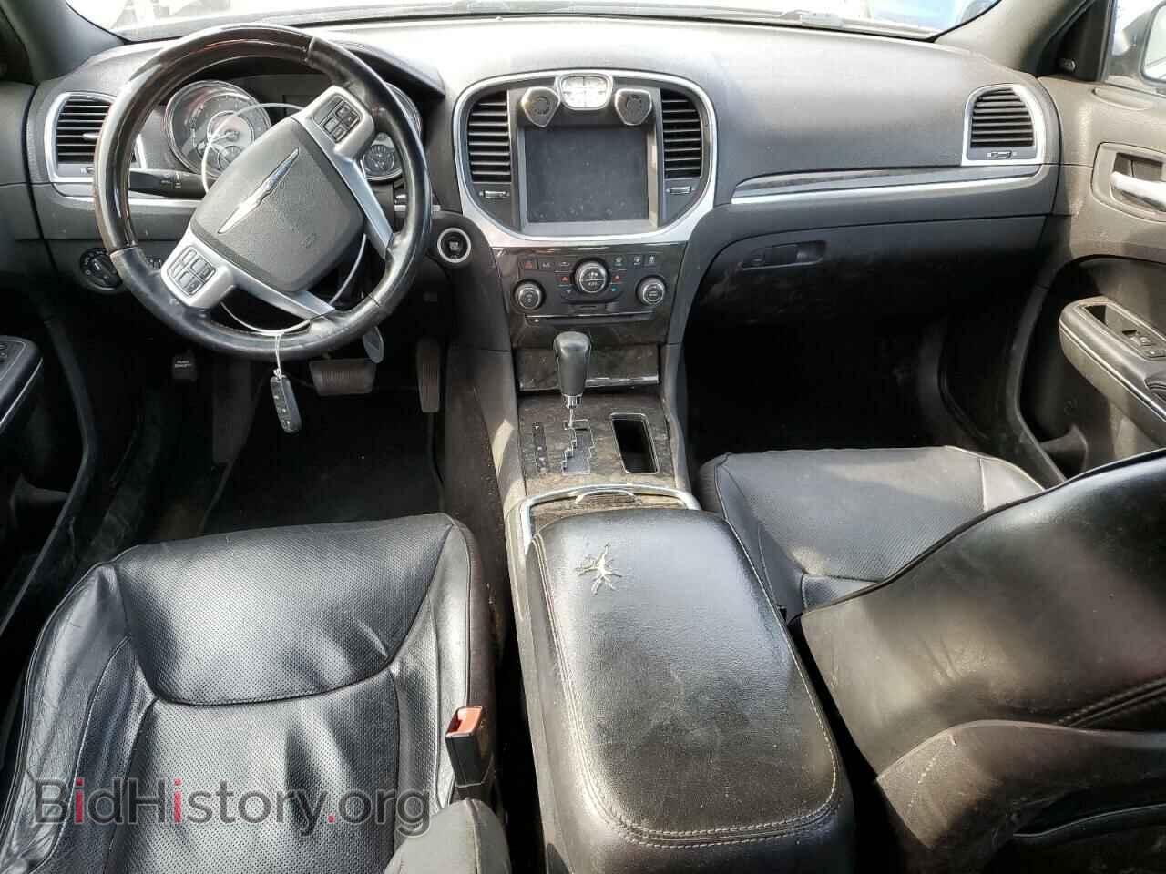 2011 CHRYSLER 300 - VIN: 2C3CA6CT3BH614028 - Фото 8