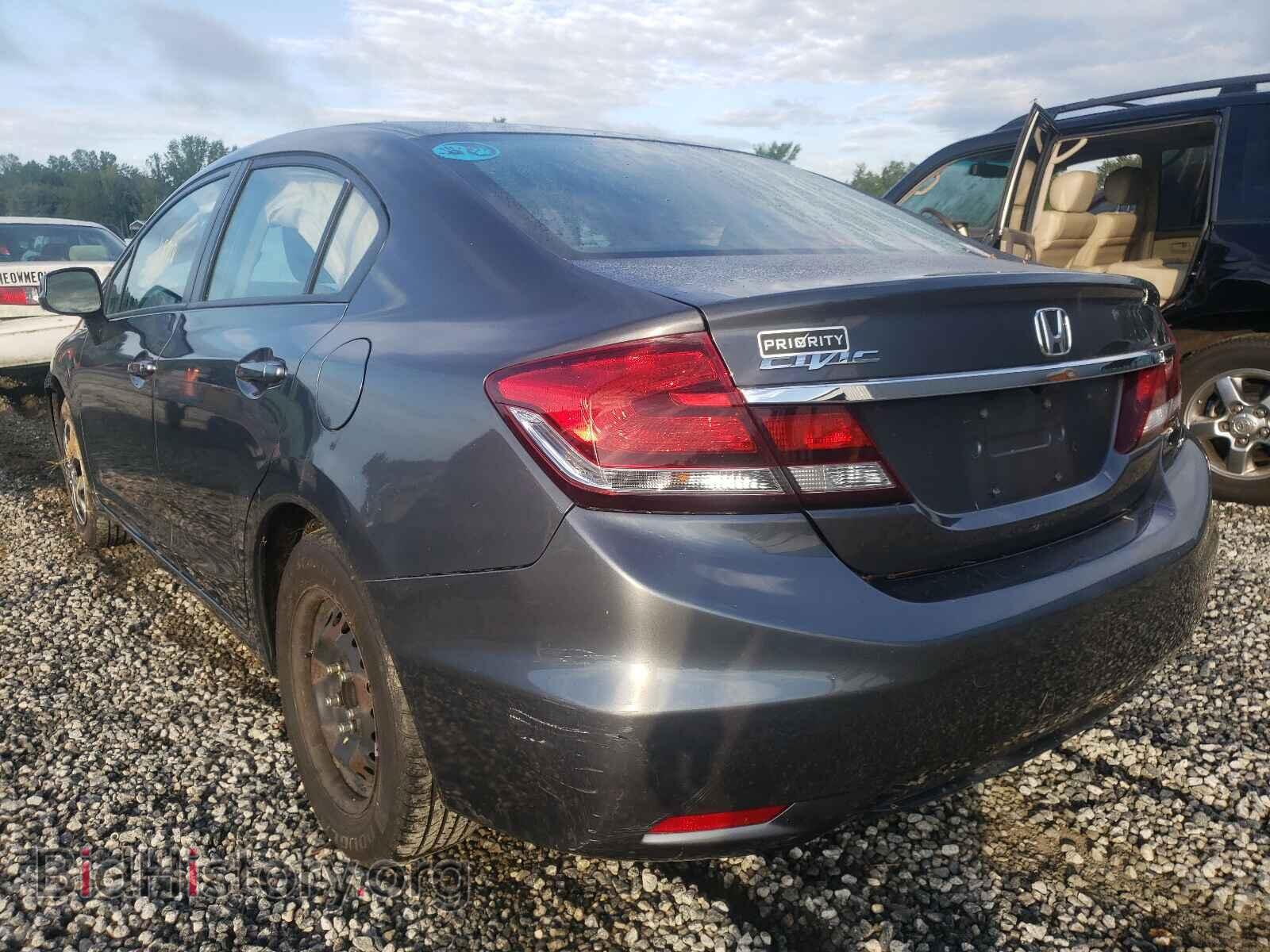2013 HONDA CIVIC - VIN: 2HGFB2F56DH502582 - Фото 3