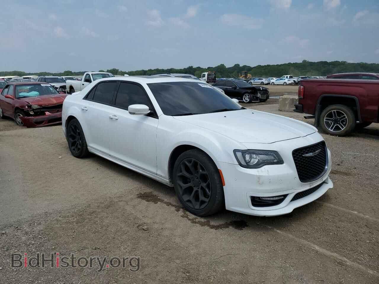 2017 CHRYSLER 300 - VIN: 2C3CCABT7HH646715 - Фото 4