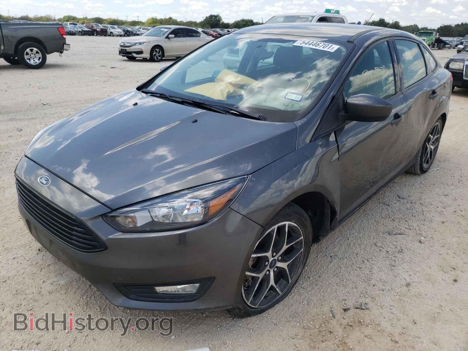 2018 FORD FOCUS - VIN: 1FADP3FE7JL311562 - Фото 2