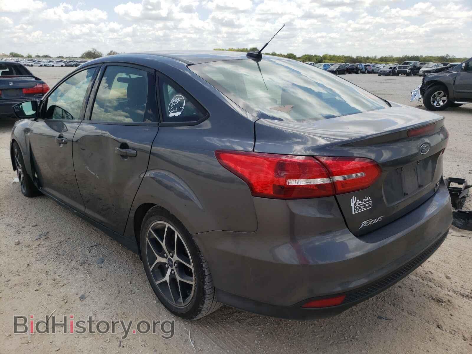 2018 FORD FOCUS - VIN: 1FADP3FE7JL311562 - Фото 3