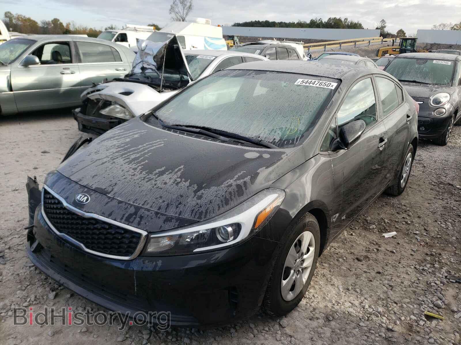 2017 KIA FORTE - VIN: 3KPFK4A78HE131560 - Photo 2