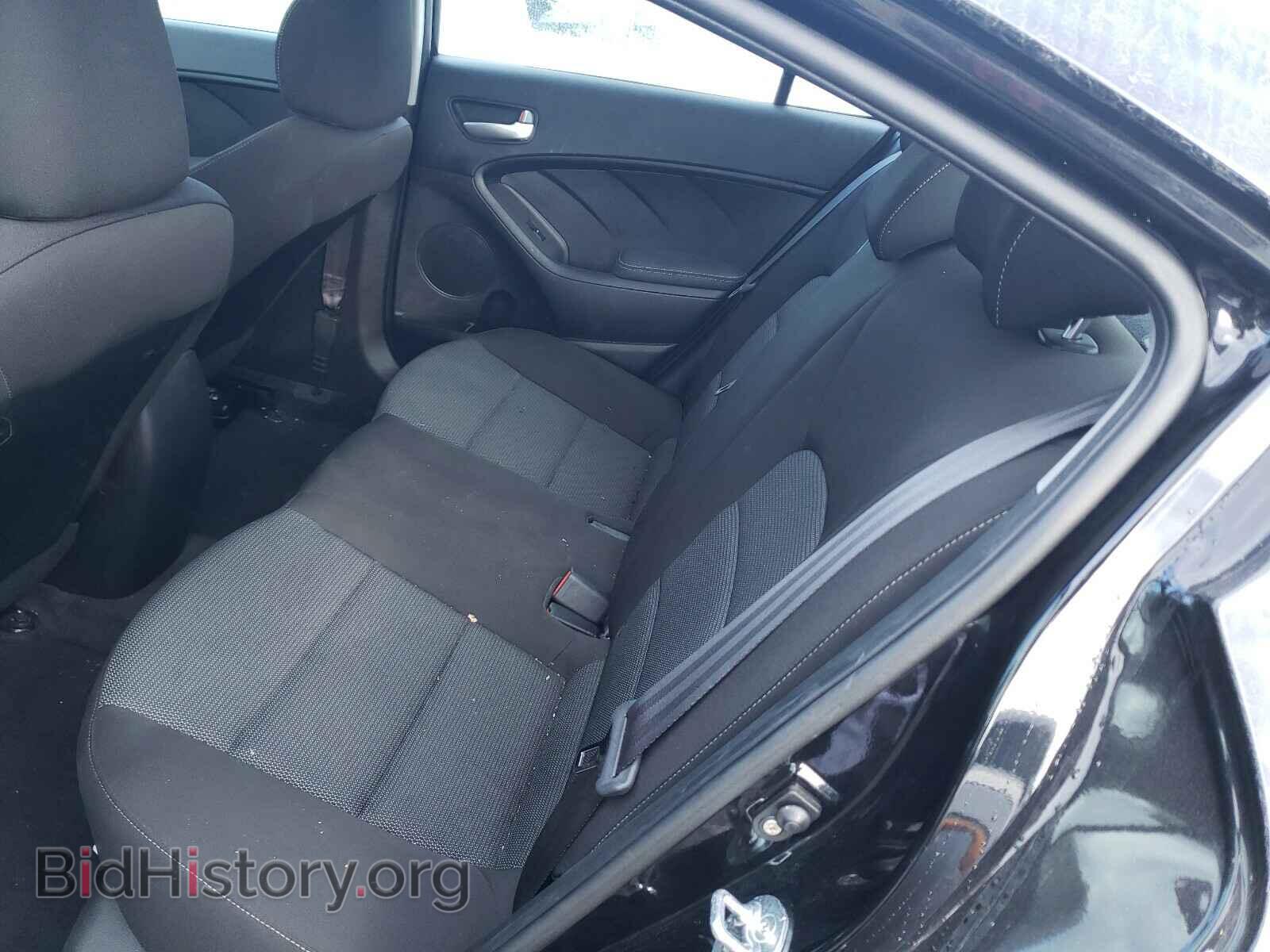 2017 KIA FORTE - VIN: 3KPFK4A78HE131560 - Photo 6
