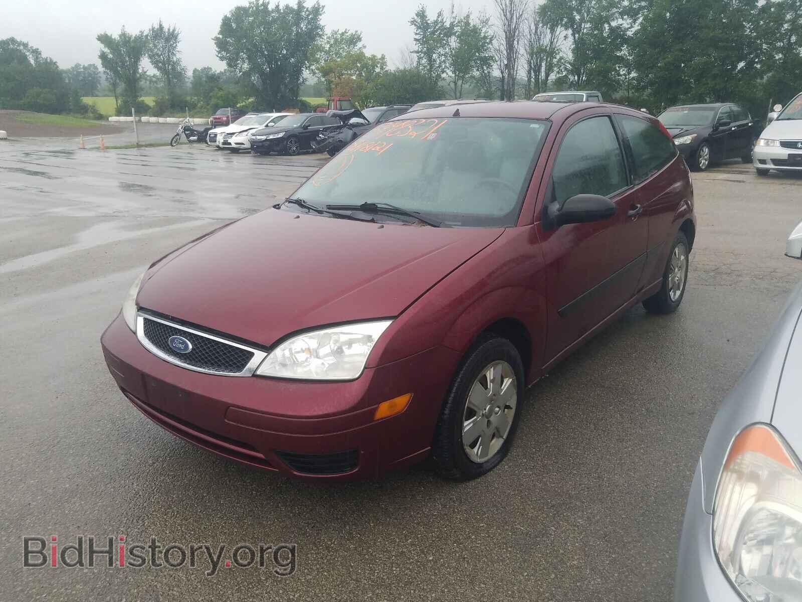 2007 FORD FOCUS - VIN: 1FAFP31N67W204798 - Фото 2