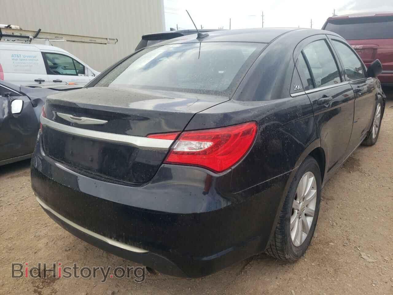 2013 CHRYSLER 200 - VIN: 1C3CCBBB2DN593288 - Фото 4