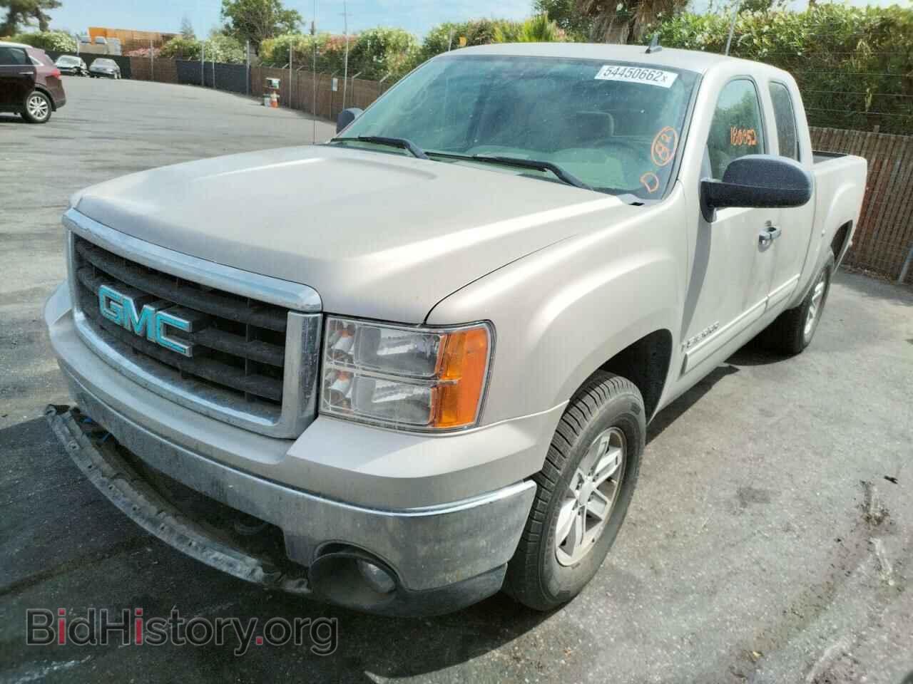 2007 GMC SIERRA - VIN: 1GTEC19C67Z581641 - Фото 2