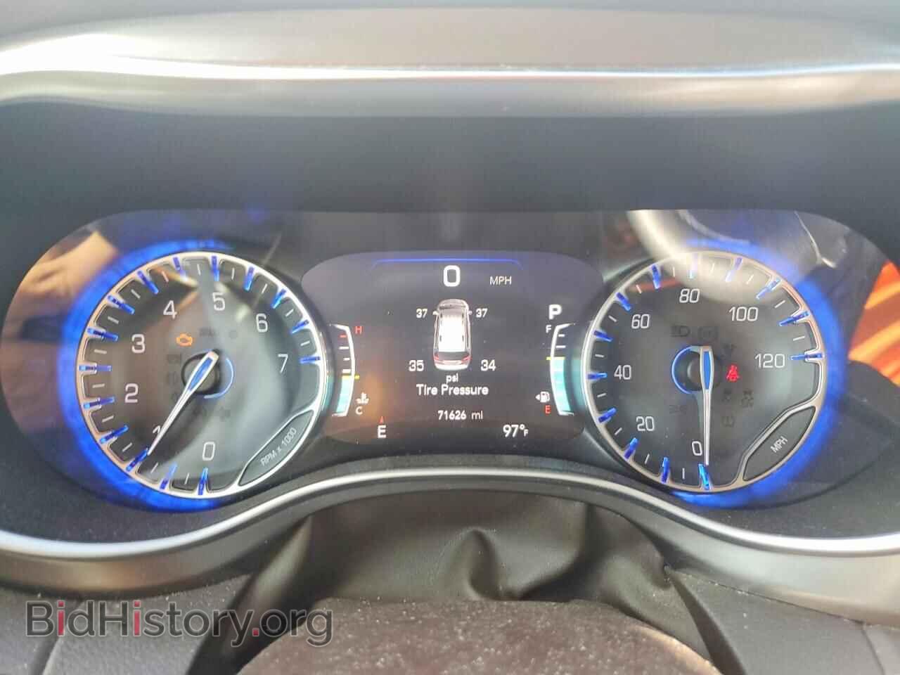 2017 CHRYSLER PACIFICA - VIN: 2C4RC1EG0HR669963 - Photo 9
