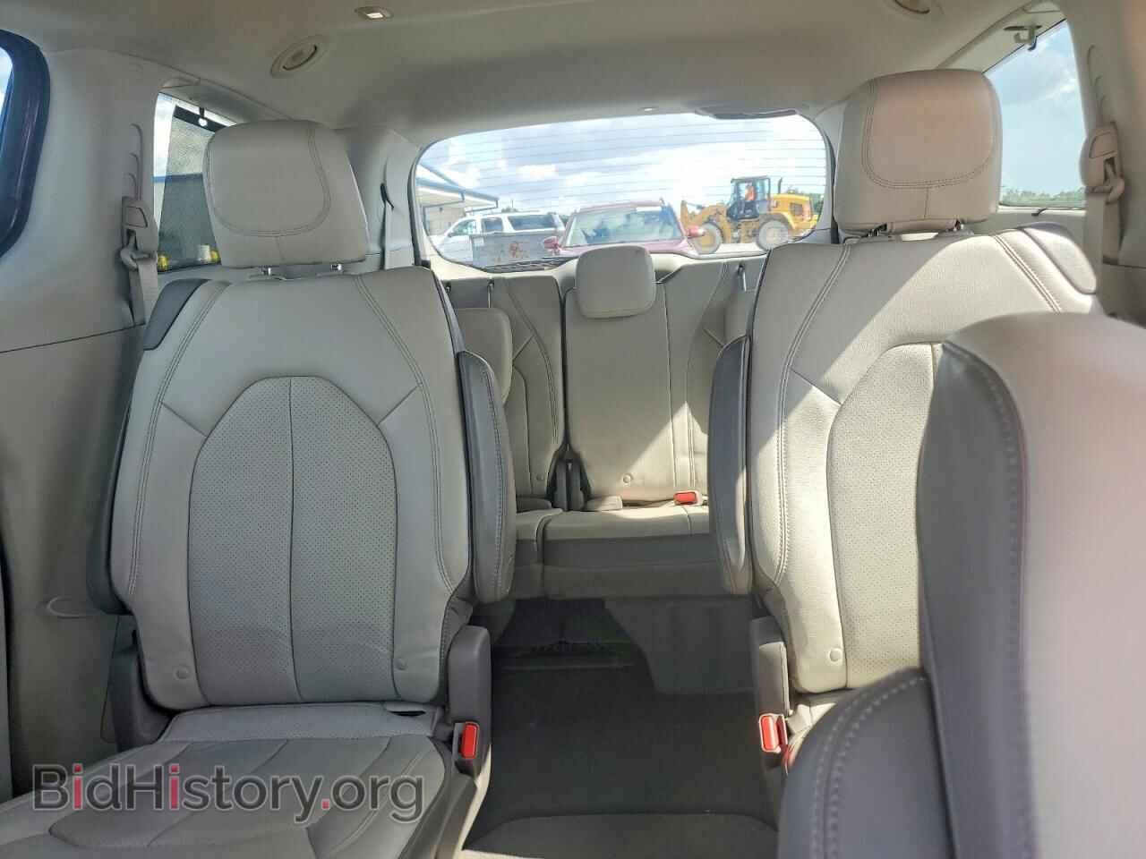 2017 CHRYSLER PACIFICA - VIN: 2C4RC1EG0HR669963 - Photo 10