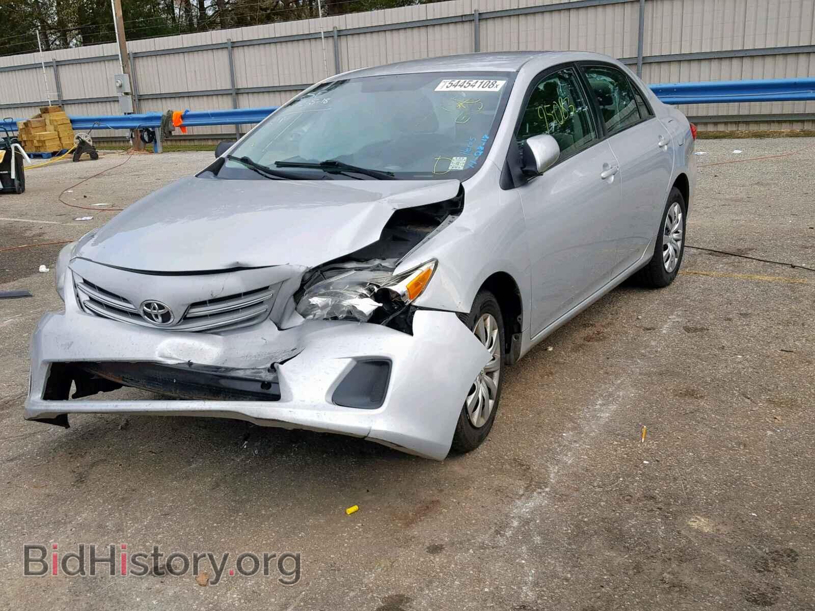 2013 TOYOTA COROLLA BA - VIN: 2T1BU4EE2DC107457 - Фото 2