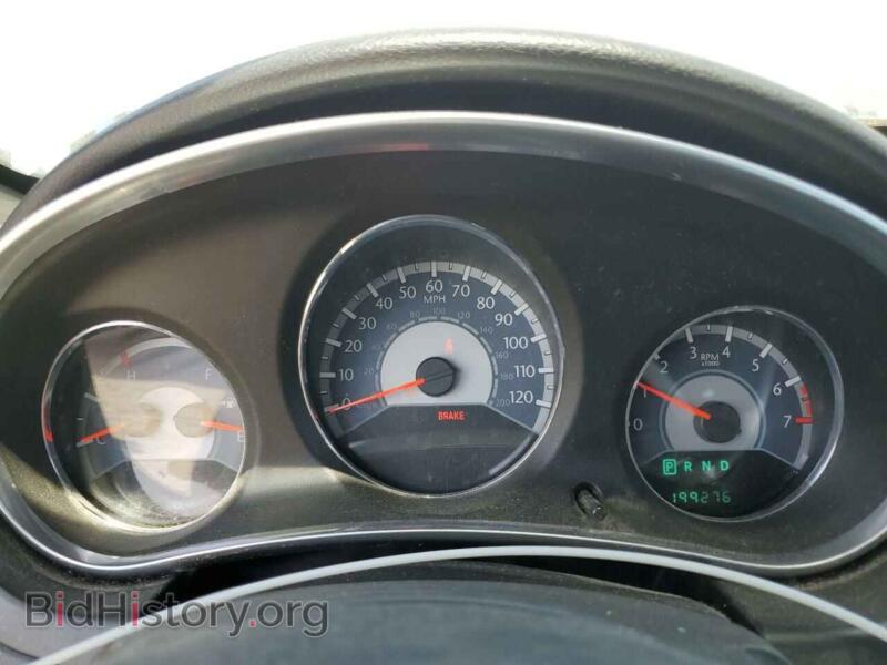 2012 Chrysler 200 (VIN 1C3BCBEB3CN191611) — photo 9 of 12