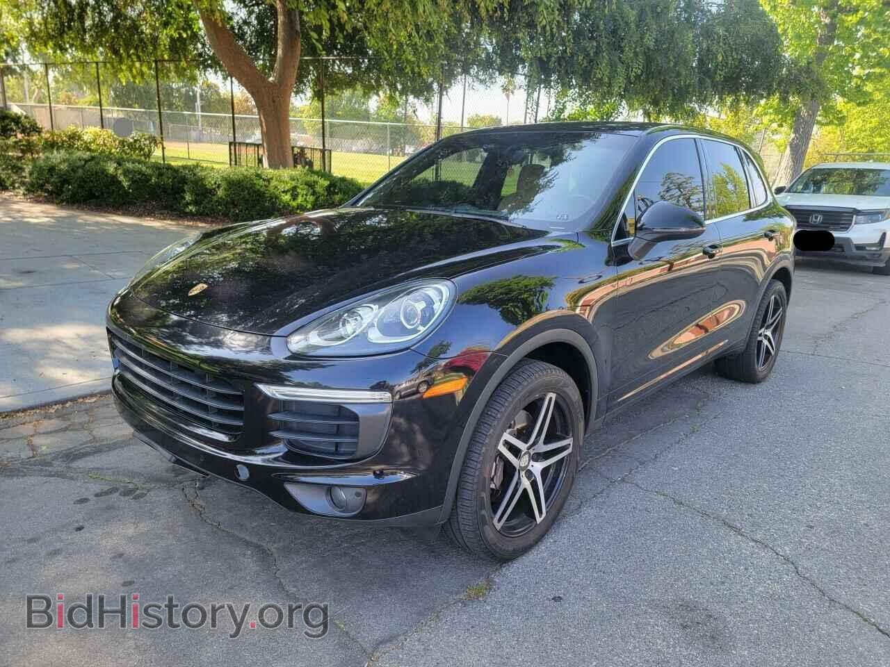 2016 PORSCHE CAYENNE - VIN: WP1AA2A26GLA10262 - Photo 2
