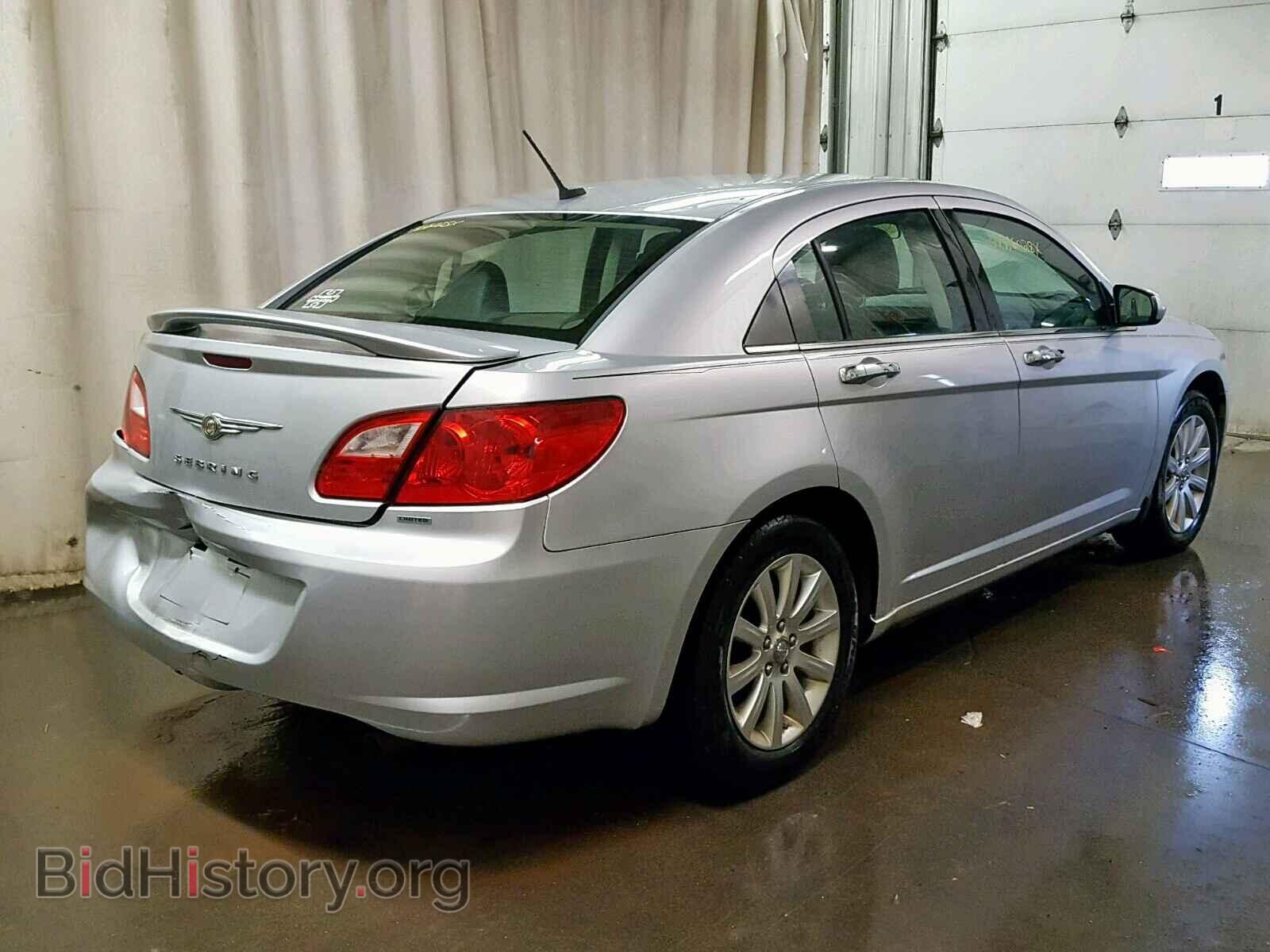 2010 CHRYSLER SEBRING - VIN: 1C3CC5FB0AN212464 - Фото 4
