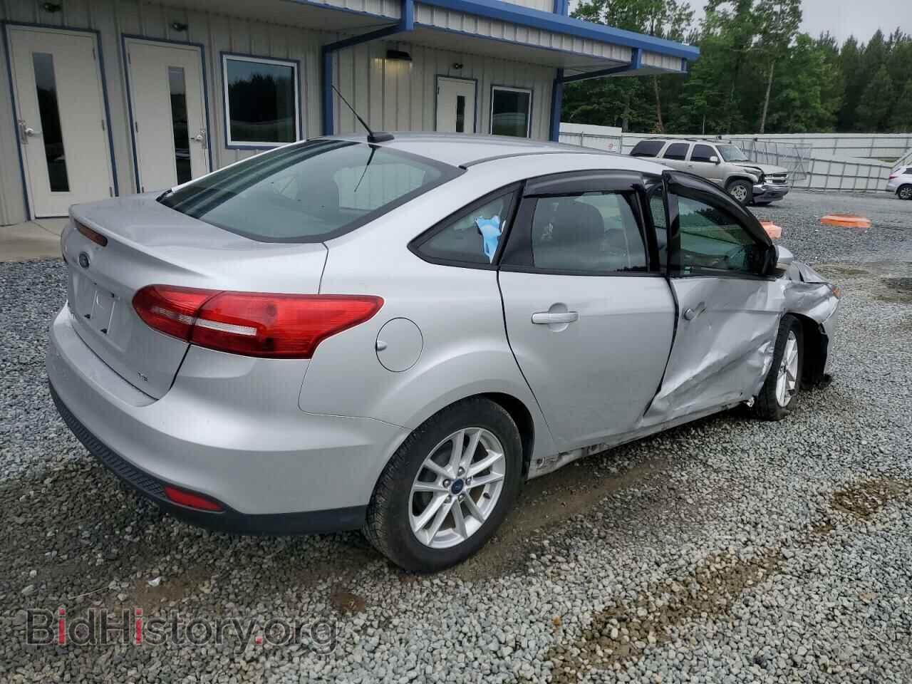 2017 FORD FOCUS - VIN: 1FADP3F22HL202491 - Photo 3