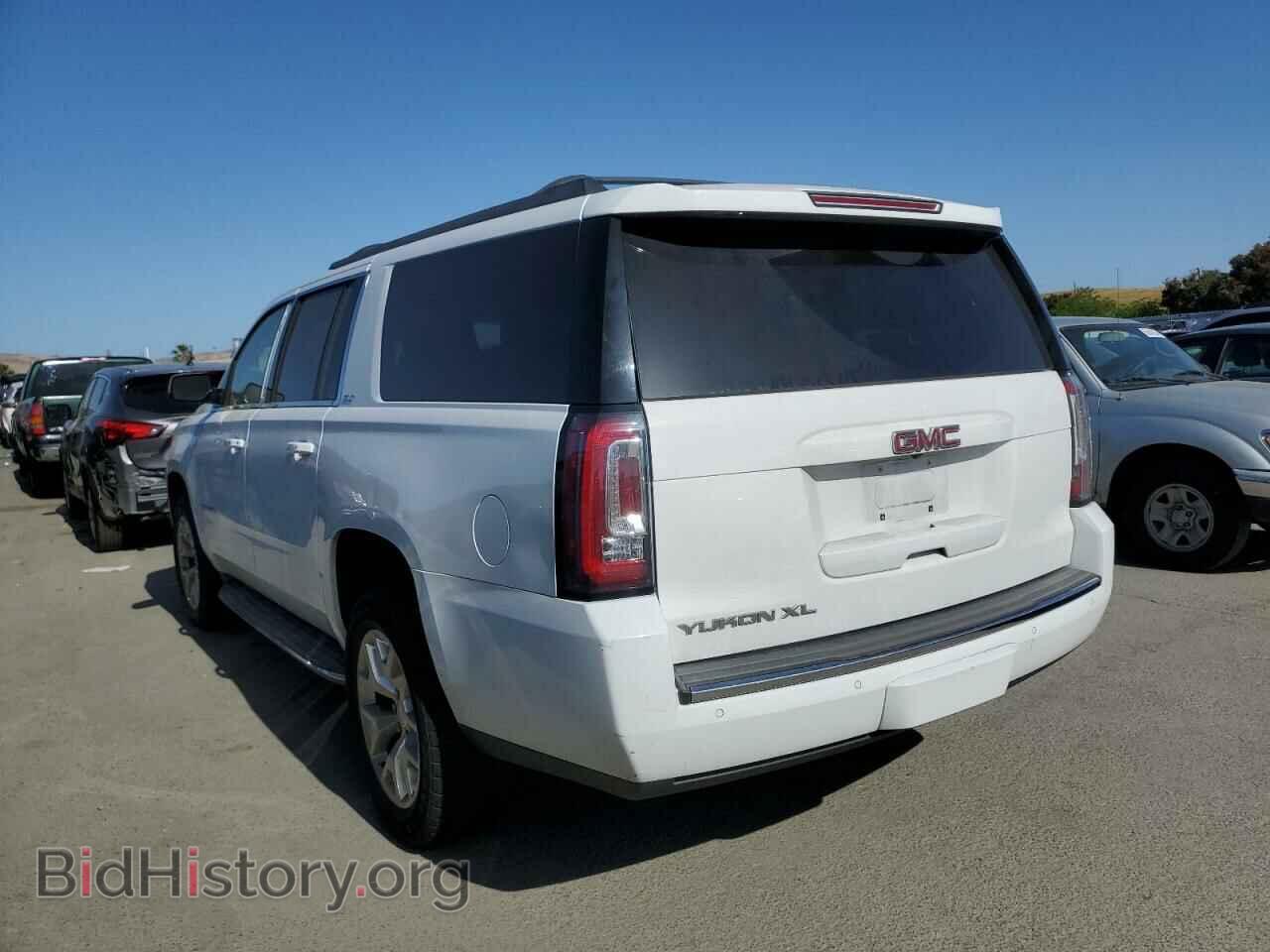2015 GMC YUKON - VIN: 1GKS1HKC5FR569513 - Фото 2