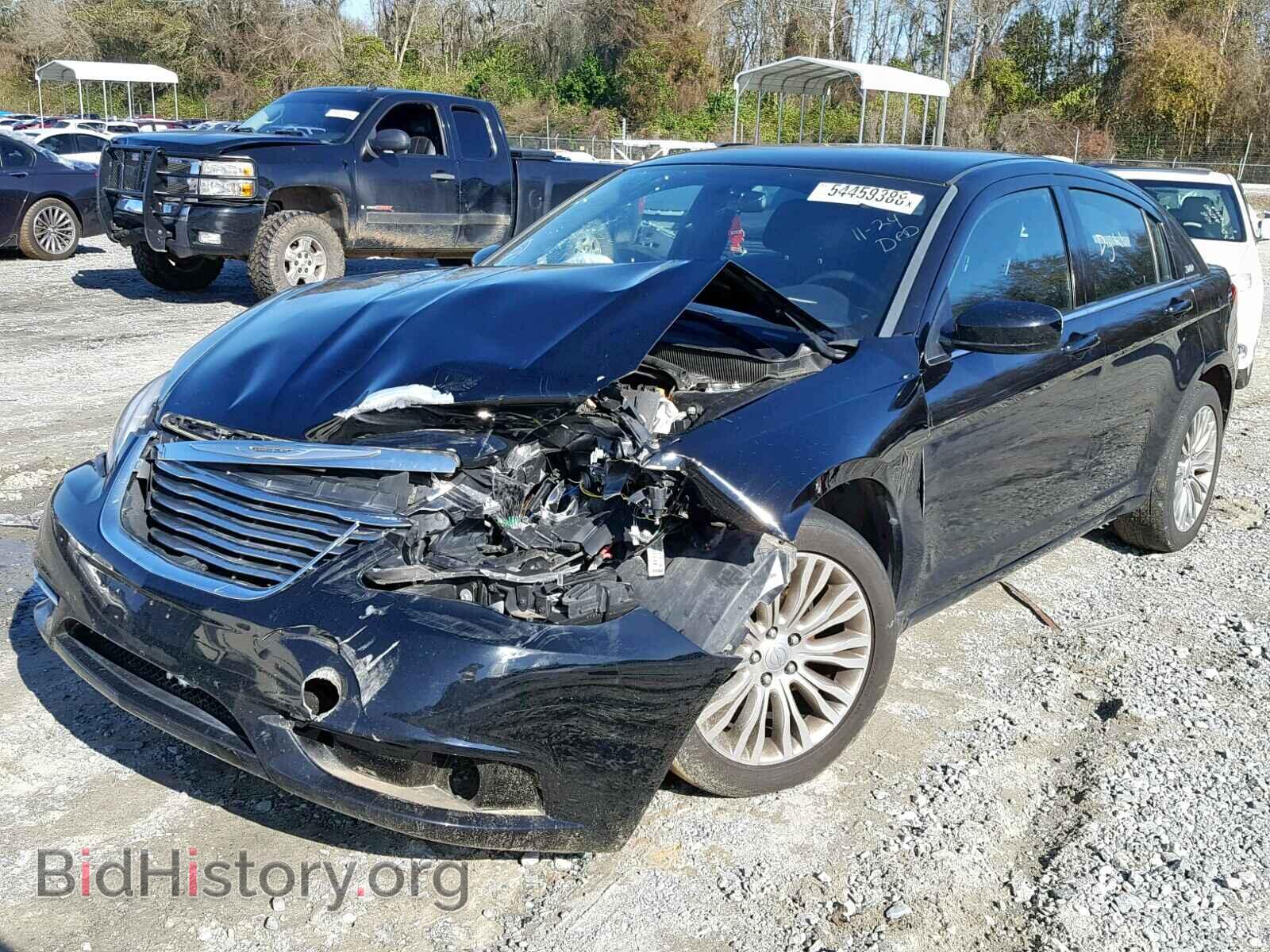 2012 CHRYSLER 200 - VIN: 1C3CCBAB4CN155582 - Фото 2