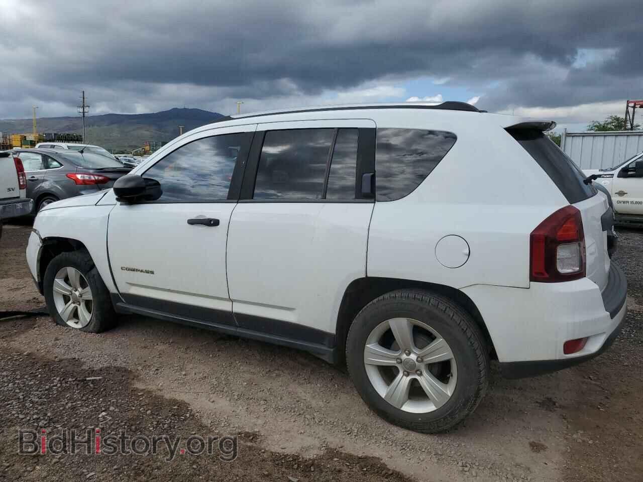2015 JEEP COMPASS - VIN: 1C4NJCBBXFD192256 - Фото 2